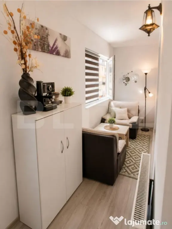 Apartament decomandat 3 camere, 75 mp utili, parcare inclusa