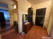 Apartamnet 3 camere decomandat, zona Liceul Bibescu