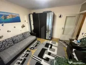 Apartamnet 3 camere decomandat, zona Liceul Bibescu
