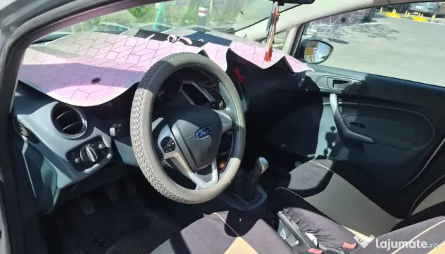 Vând Ford Fiesta VI, motor 1.25 benzina, 82 CP