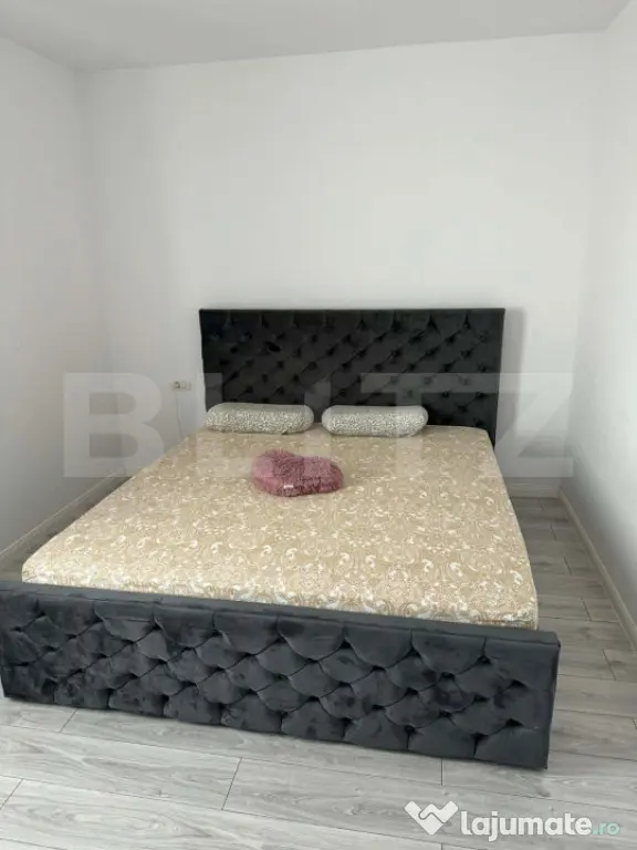 Duplex cu 4 camere, de vanzare in Bucovat!