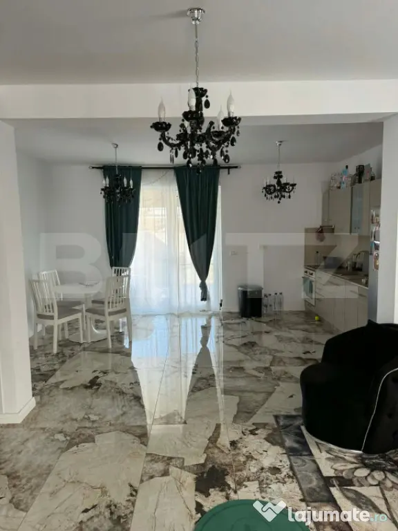 Duplex cu 4 camere, de vanzare in Bucovat!