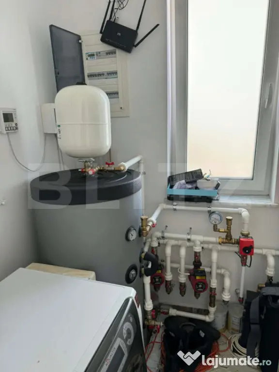 Duplex cu 4 camere, de vanzare in Bucovat!