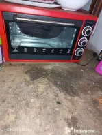 Cuptor electric stare noua se face friptura la el pâine de casă vindere urgent .