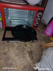Cuptor electric stare noua se face friptura la el pâine de casă vindere urgent . 