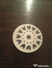 Magneți de Frigider din Lemn – Pirogavați Manual / Modele Mandale unice (5 cm) 