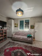 Casă complet renovată, 104 mp – acces din două străzi, 