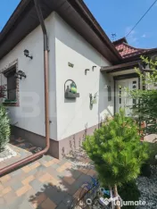 Casă complet renovată, 104 mp – acces din două străzi, 