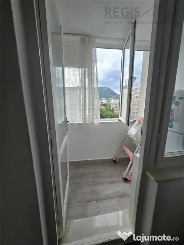 Garsoniera Zona Astra | Priveliste superba
