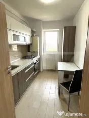Apartament decomandat cu 2 camere| Parcare Inclusa si Vedere 