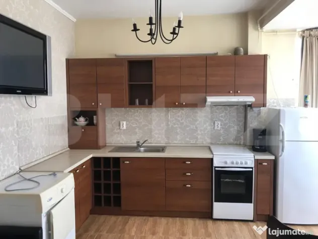 Apartament 2 camere, decomandat, 2 parcari, 77 mp, zona Onco