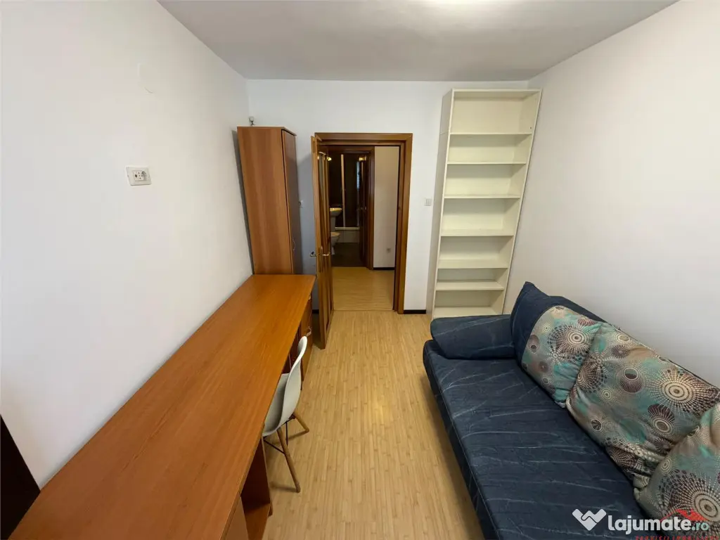Apartament 4 camere,mobilat si utilat,etaj 3, zona Pompieri