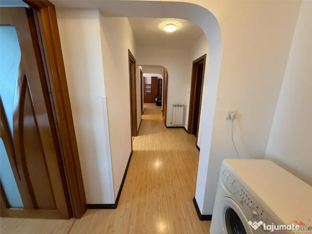 Apartament 4 camere,mobilat si utilat,etaj 3, zona Pompieri