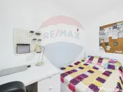 Oportunitate - 2 Apartamente 4 + 2 camere - Zona 13 Septe... 