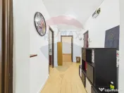 Oportunitate - 2 Apartamente 4 + 2 camere - Zona 13 Septe... 