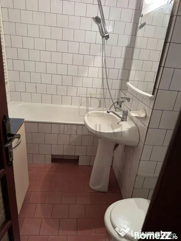 Lipovei - 2 Camere - Etaj 1 - Decomandat - Centrala proprie - Timisoara (Timis)