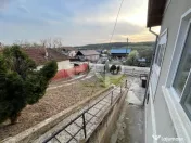 ???? Casă P+E și Spațiu Comercial – Centru Manga, Comun 