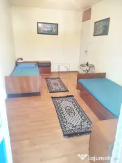 DAMBOVITA - 5 camere - 2 bai - 2 balcoane - centrala proprie 