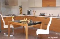 GIROC - Casa individuala spatioasa - Garaj - Demisol - Jacuz