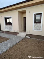 Duplex pe parter - zona usor accesibila - predare la cheie