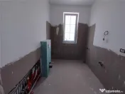 Duplex in zona excelenta - toate utilitatile - spatios 