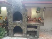 CALEA MARTIRILOR, CASA INDIVIDUALA, 4 CAMERE, 2 BAI, 2 BUCAT 