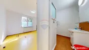Spațiu comercial de 70mp de închiriat în zona Calea Bu... 