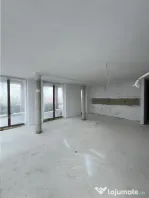 FRATELIA - PENTHOUSE - BLOC NOU - SPATIU VITRAT - PARCARE A
