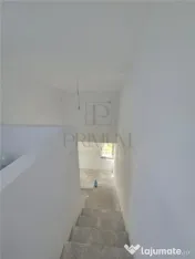 PLOPI, CASA INDIVIDUALA, 3 CAMERE, 2 DORMITOARE, 2 BAI 
