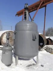 Rezervoare, mixere și reactoare din oțel inoxidabil 