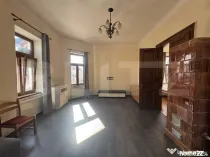 Apartament 4 camere, 107 mp, zona Central