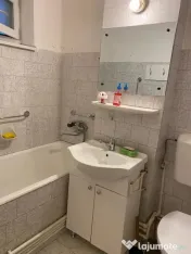 Apartament Cu 3 Camere Decomandate Etaj 2 Zona George Enescu 