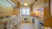 Apartament decomandat 3 camere, 2 băi și parcare – Pi... 
