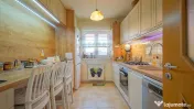 Apartament decomandat 3 camere, 2 băi și parcare – Pi... 