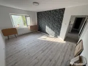 Apartament 3 camere zona Cet 