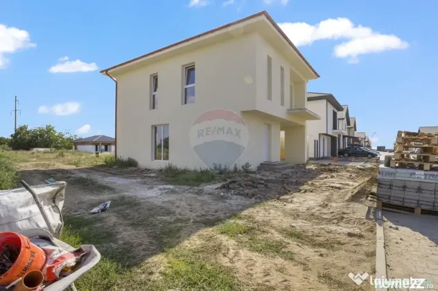 Casă finalizata model Andromeda de vanzare zona 6 Vanatori - Arad (Arad)