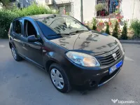 Dacia Sandero cu 120 mii km 