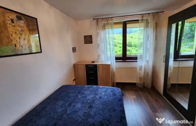Apartament 2 camere, Sacele-Brasov, central, in natura, cu vedere spectaculoasa.