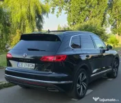Vw touareg 2022 3.0 tfsi e-hybrid 380cp - dynaudio - suspensie electronica 