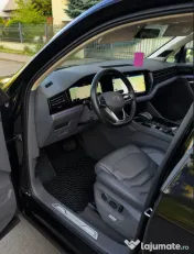 Vw touareg 2022 3.0 tfsi e-hybrid 380cp - dynaudio - suspensie electronica 
