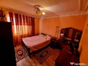 Km 4-5 piata-apartament 3 camere decomandat
