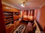 Km 4-5 piata-apartament 3 camere decomandat