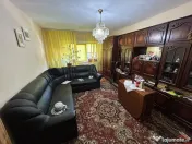 Apartament cu 3 camere de et. 2, zona Sud. 