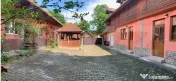 Pensiune + casă pe 5.500 mp, la poalele Munților Făgăra? 