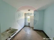 Apartament cu 3 camere de vânzare în zona Brailei 