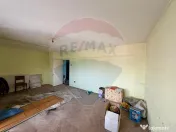 Apartament cu 3 camere de vânzare în zona Brailei 