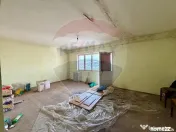 Apartament cu 3 camere de vânzare în zona Brailei 