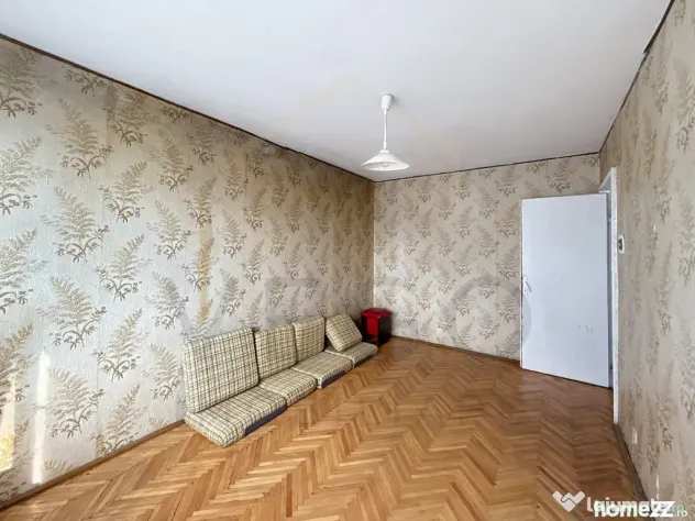 Apartament 4 camere decomandate la 2395 eur/mp in Mănăștu