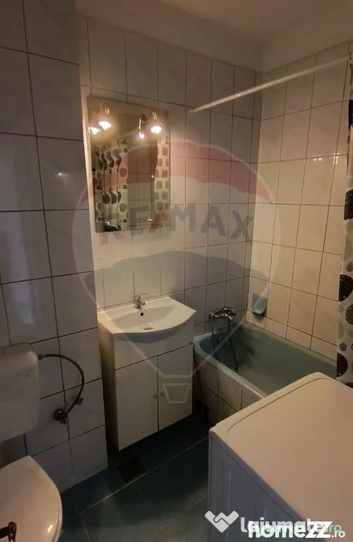 3 camere | 61 mp | Vizavi de Gara de Nord | Etaj 4 | Vede...