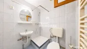 Apartament la casă, la preț de garsonieră! 